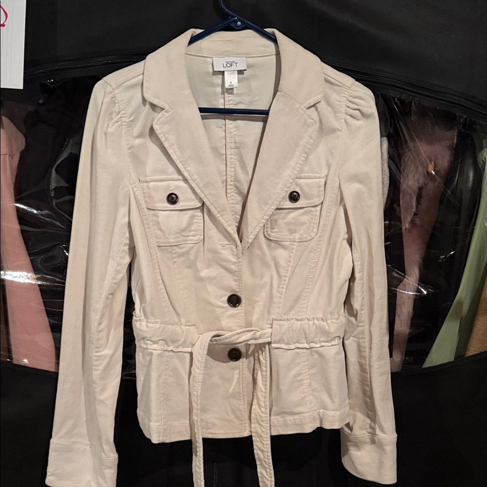 LOFT Women's Cream Belted Blazer